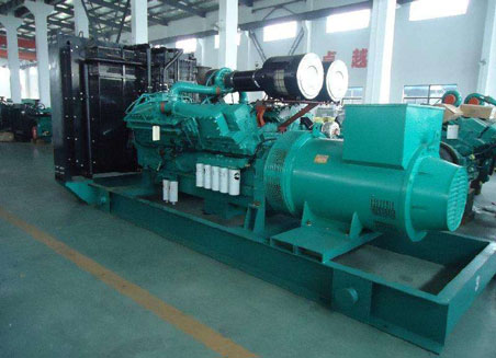 阳日镇800kw康明斯柴油发电机组
